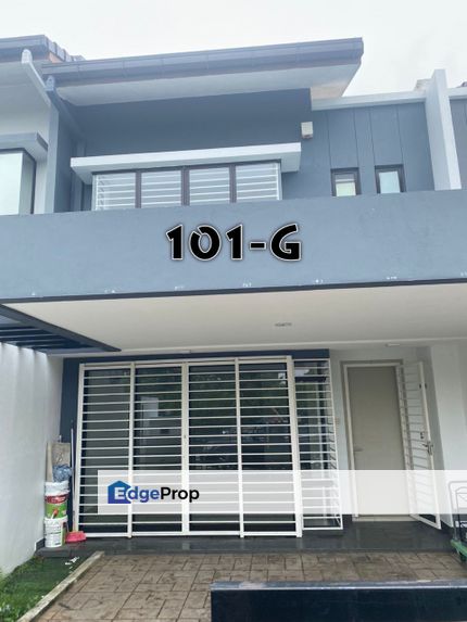 MURAH MURAH!!!Bandar Bukit Raja ( Cogan ) Double Storey House  Land Size:20x70 (1400sqft) Built Up:1945sqft 4 Bedrooms  3 Bathrooms Basic Unit, Selangor, Klang