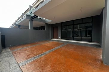 Aurora Resort Villas