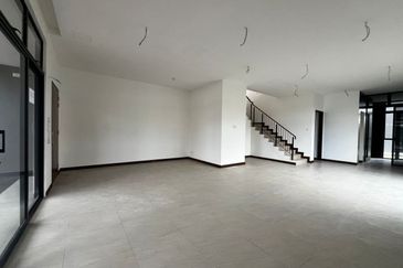 Aurora Resort Villas