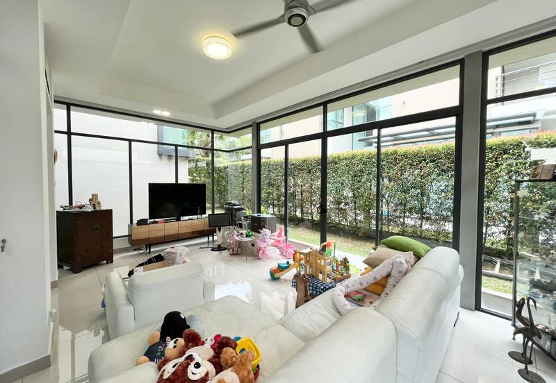 Bayou Creek, Leisure Farm