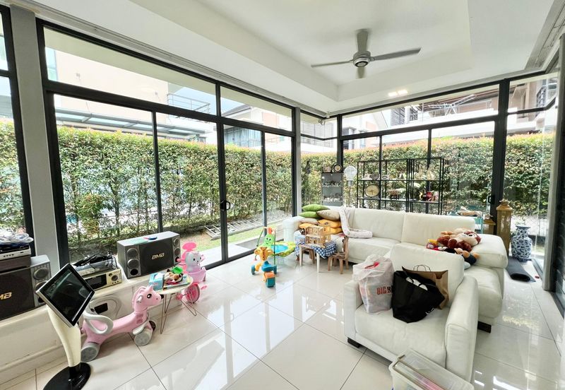 Bayou Creek, Leisure Farm