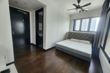 Almas @ Puteri Harbour