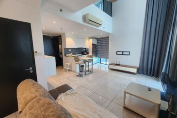 Almas @ Puteri Harbour