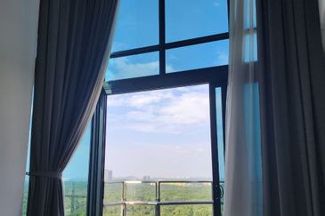 Almas @ Puteri Harbour