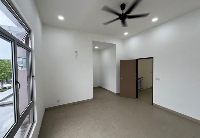 Iconia Garden Residence @ Taman Impian Emas