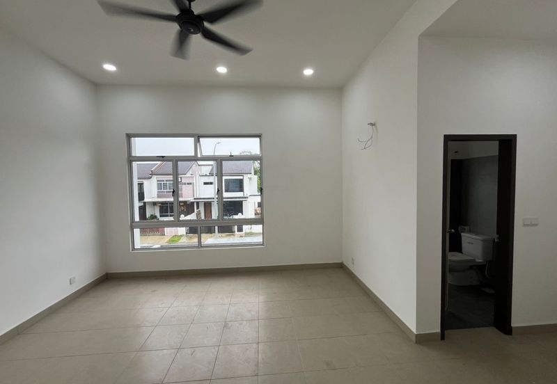 Iconia Garden Residence @ Taman Impian Emas