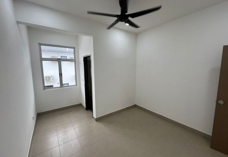 Iconia Garden Residence @ Taman Impian Emas