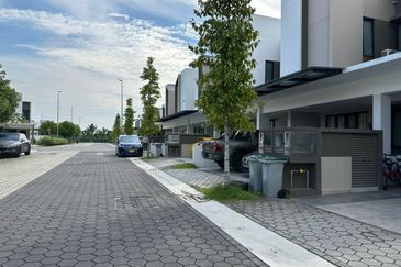 Sunway Citrine Lakehomes