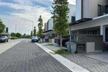 Sunway Citrine Lakehomes