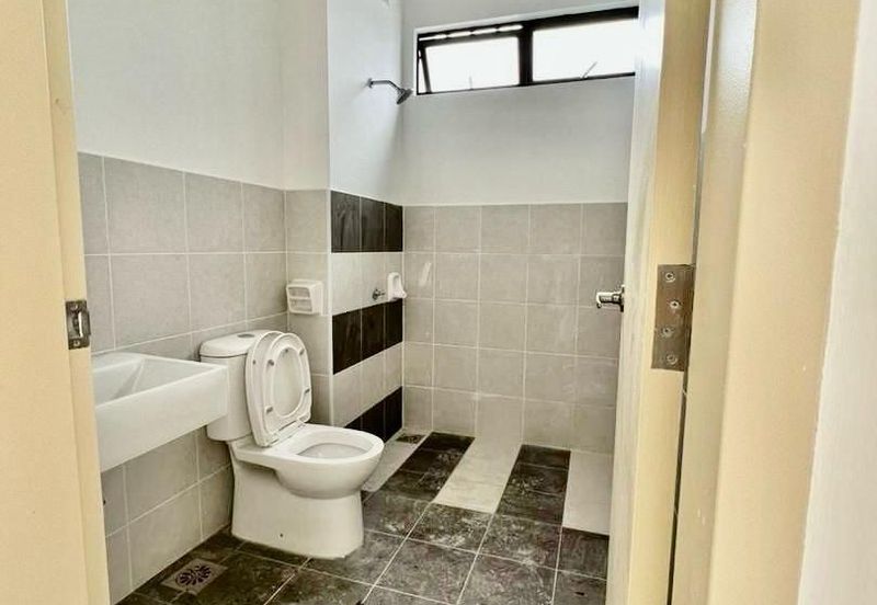 Meridin East The Greenway & The Eden