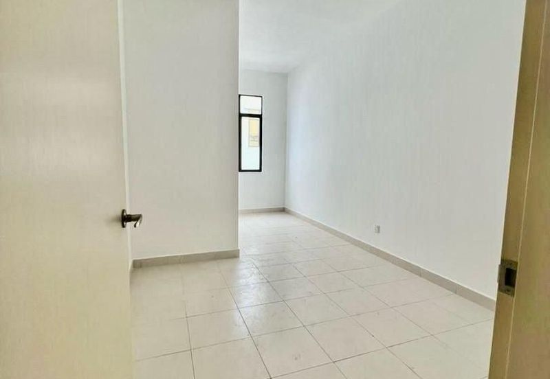 Meridin East The Greenway & The Eden