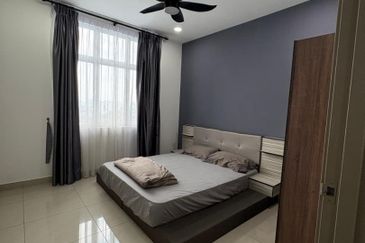 SKS Habitat Apartment, Larkin