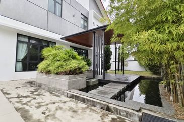 Austin Residence @Taman Mount Austin