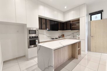 Austin Residence @Taman Mount Austin