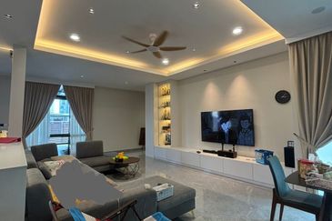 Setia Tropika - Double Storey Semi-D