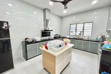 Iconia Garden Residence @ Taman Impian Emas