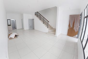 Austin Residence @Taman Mount Austin