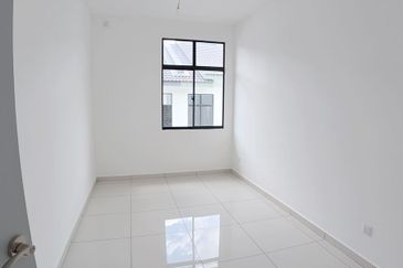 Austin Residence @Taman Mount Austin