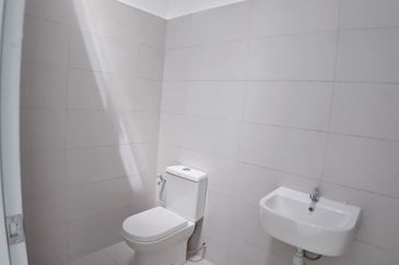 Austin Residence @Taman Mount Austin