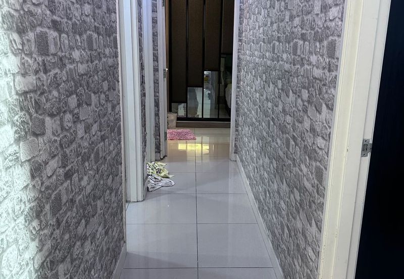 Dedaun Hijau (Greenfield Regency)