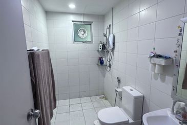 Dedaun Hijau (Greenfield Regency)