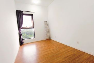 The WaterEdge Residences