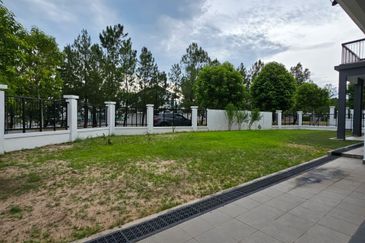 Horizon Hills @ The Greens - Double Storey Superlink Corner