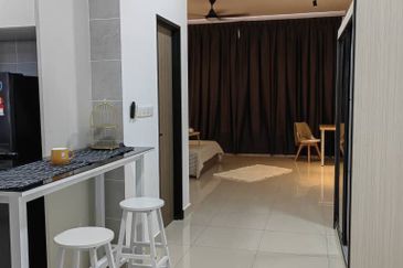 Twin Tower Residence