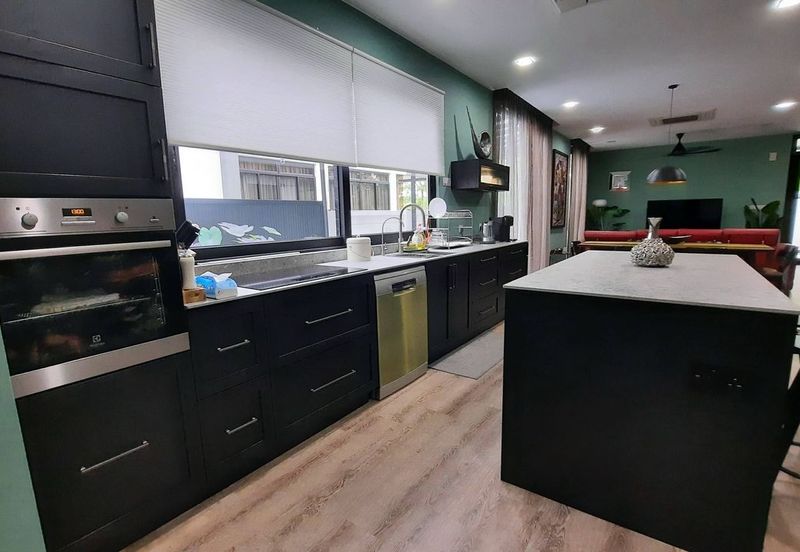 The Canal Garden South, Horizon Hills