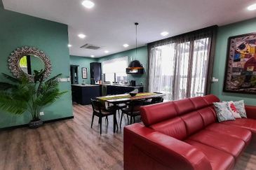 The Canal Garden South, Horizon Hills