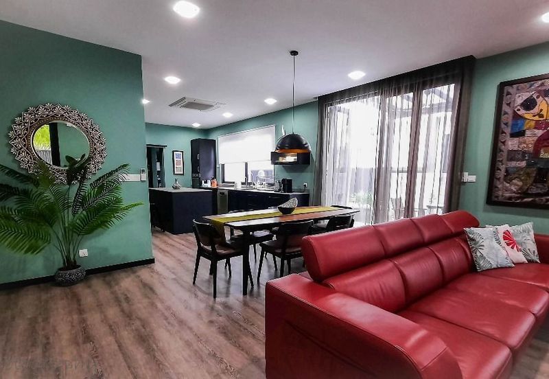 The Canal Garden South, Horizon Hills