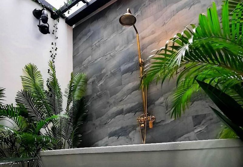 The Canal Garden South, Horizon Hills