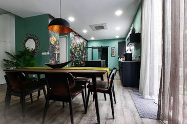 The Canal Garden South, Horizon Hills