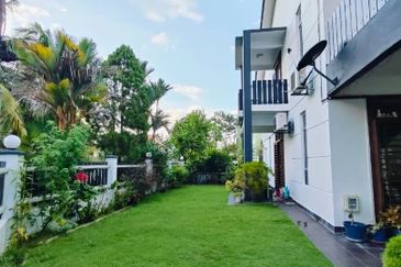 Taman Nusa Bestari 2