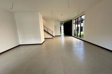 Aurora Resort Villas