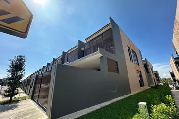 Aurora Resort Villas