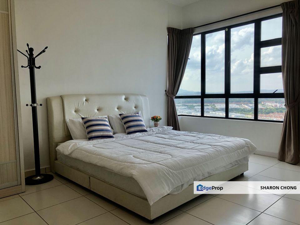 3 Bedrooms Fully Furnished Sky View Apartment Bukit Indah For Sale, Johor, Bukit Indah
