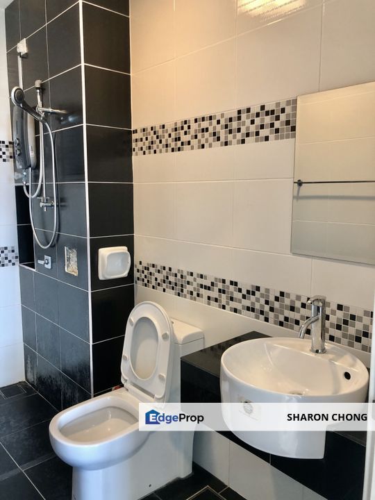 3 Bedrooms Fully Furnished Sky View Apartment Bukit Indah For Sale, Johor, Bukit Indah