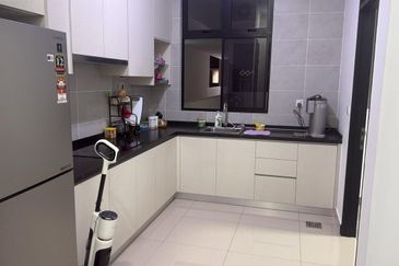 Twin Tower Residence