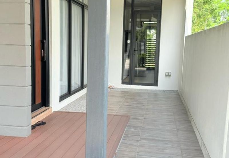 Avira Garden Terraces @ Medini