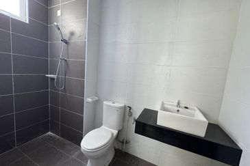 KSL Residences @ Daya