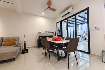 Sunway Citrine Lakehomes