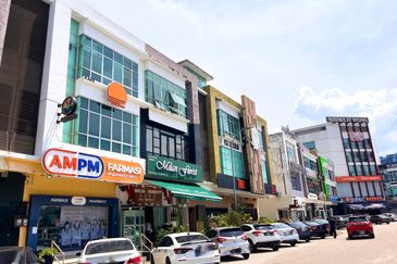 Taman Austin Heights