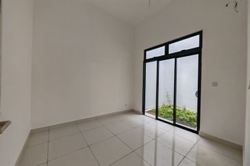 Honeydale Residence @ Taman Impian Emas