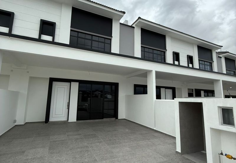 The Borough @ Eco Botanic 2