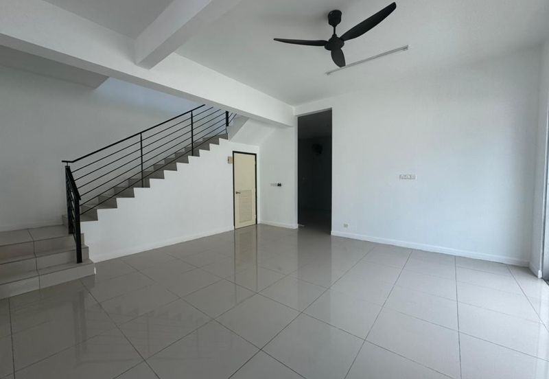 Jalan Nusa Idaman 8, Taman Nusa Idaman