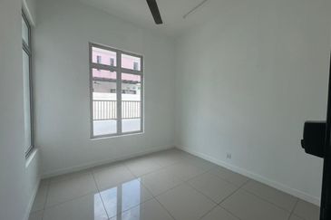 Jalan Nusa Idaman 8, Taman Nusa Idaman