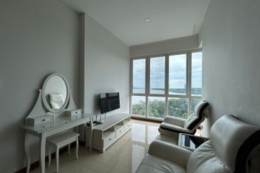 Puteri Cove Residences