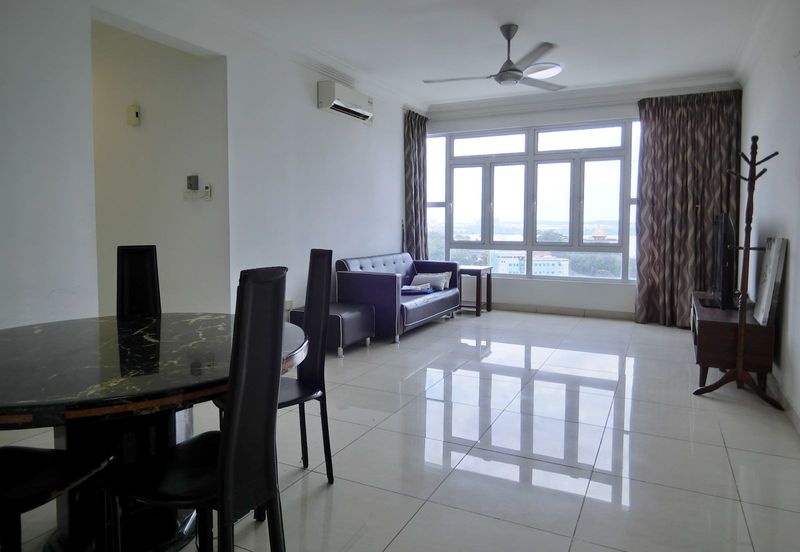 Golden Sands Seaview Residence