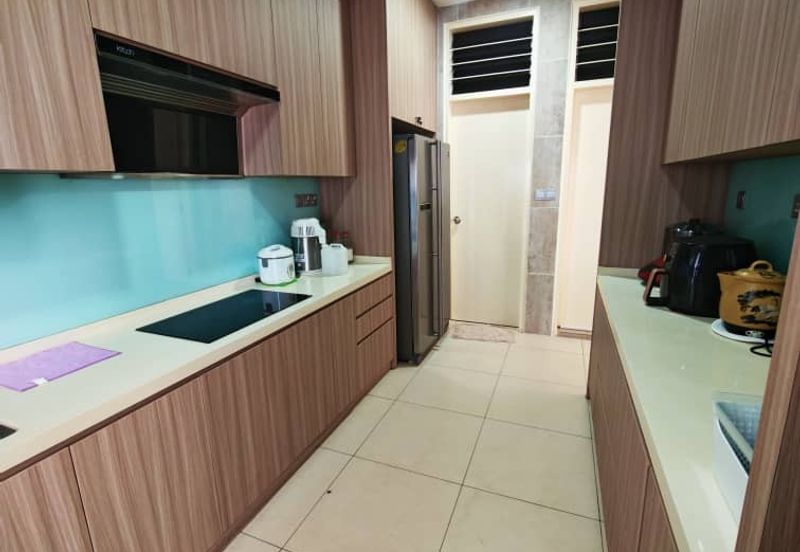 The Canal Garden South, Horizon Hills